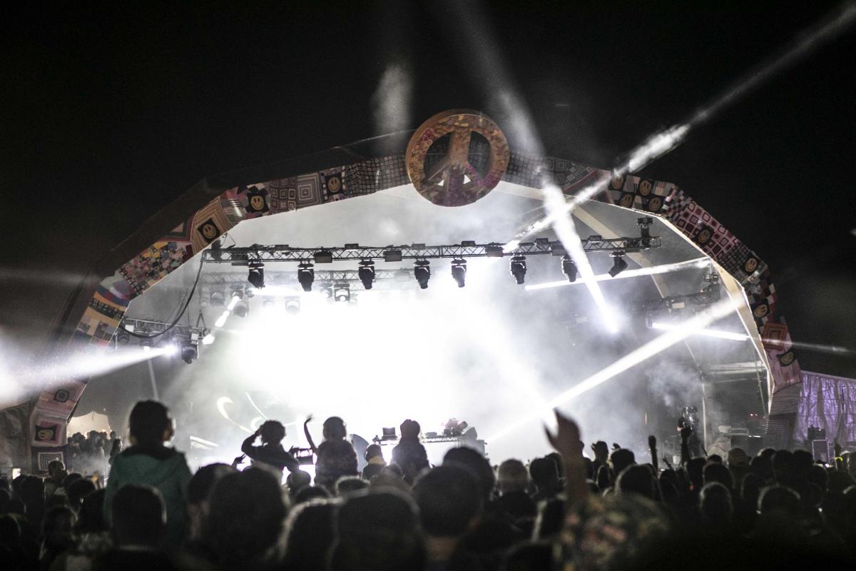 Pictures from Camp Bestival 2021 at Lulworth Castle.  Photos of Fatboy Slim headlining the main stage by rockstarimages.co.uk. 