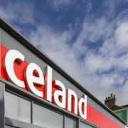 Iceland is stocking a 227 piece buffet for just £15 (Iceland)