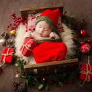 Share your Christmas Day baby pictures with us