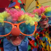 Christchurch Carnival 2004. Pic: Clowns-R-Us (Ray Iles and Tim Andrews).