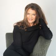 Annabel Croft