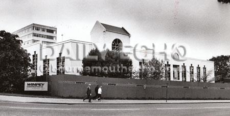 In 1988 Poole had a new Civic Centre built, not far from the old one.