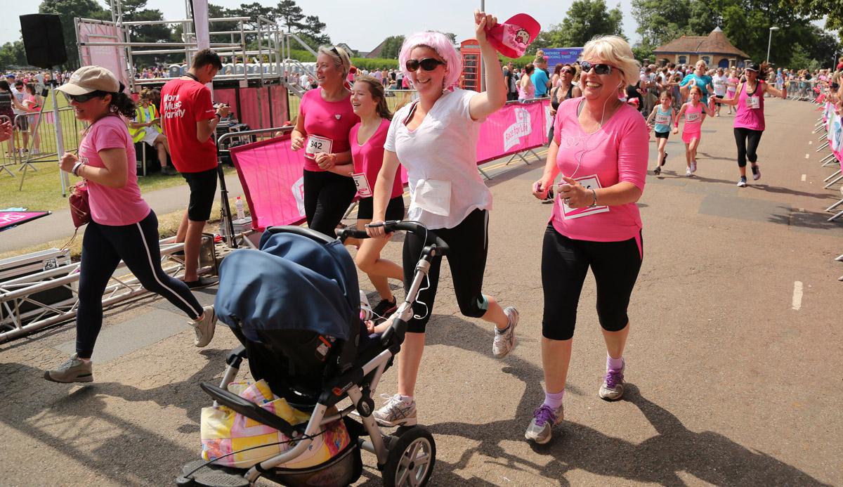 Pictures of the 5k AM and PM races from Poole Park Race For Life 2014