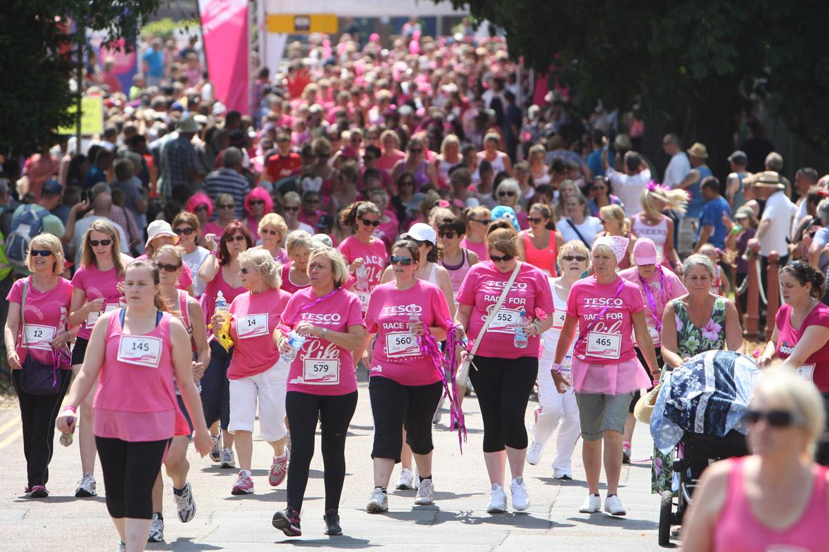 Pictures of the 5k AM and PM races from Poole Park Race For Life 2014