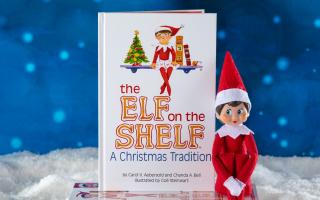 Photo of Elf on the Shelf.