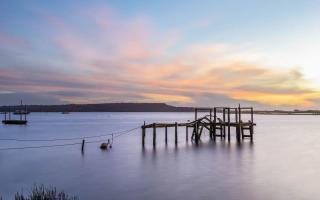 Cenk Albayrak-Touyé took this lovely photo of Fisherman's Bank at Mudeford