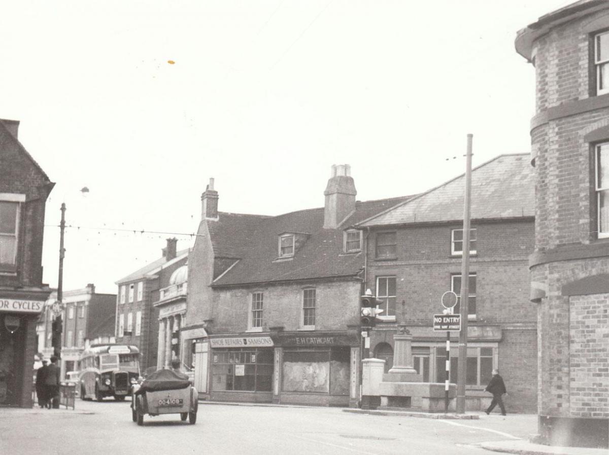 Fountain Corner in Christchurch in 1956 taken by Raymond Henry Scott