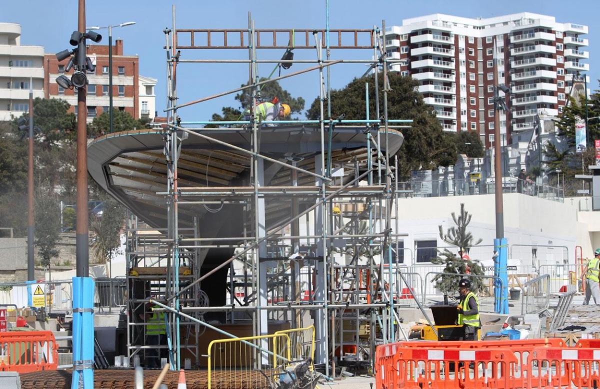 Work being carried out on the new seafront and tourism information kiosk and water play features between November 2014 and April 2015. 