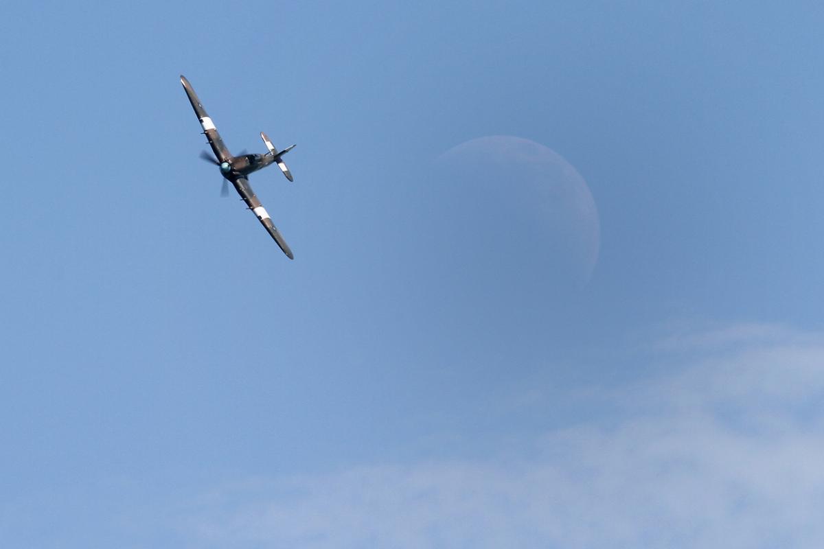 All the action from Friday at the Bournemouth Air Festival 2015. Pictures: Rob Fleming. 