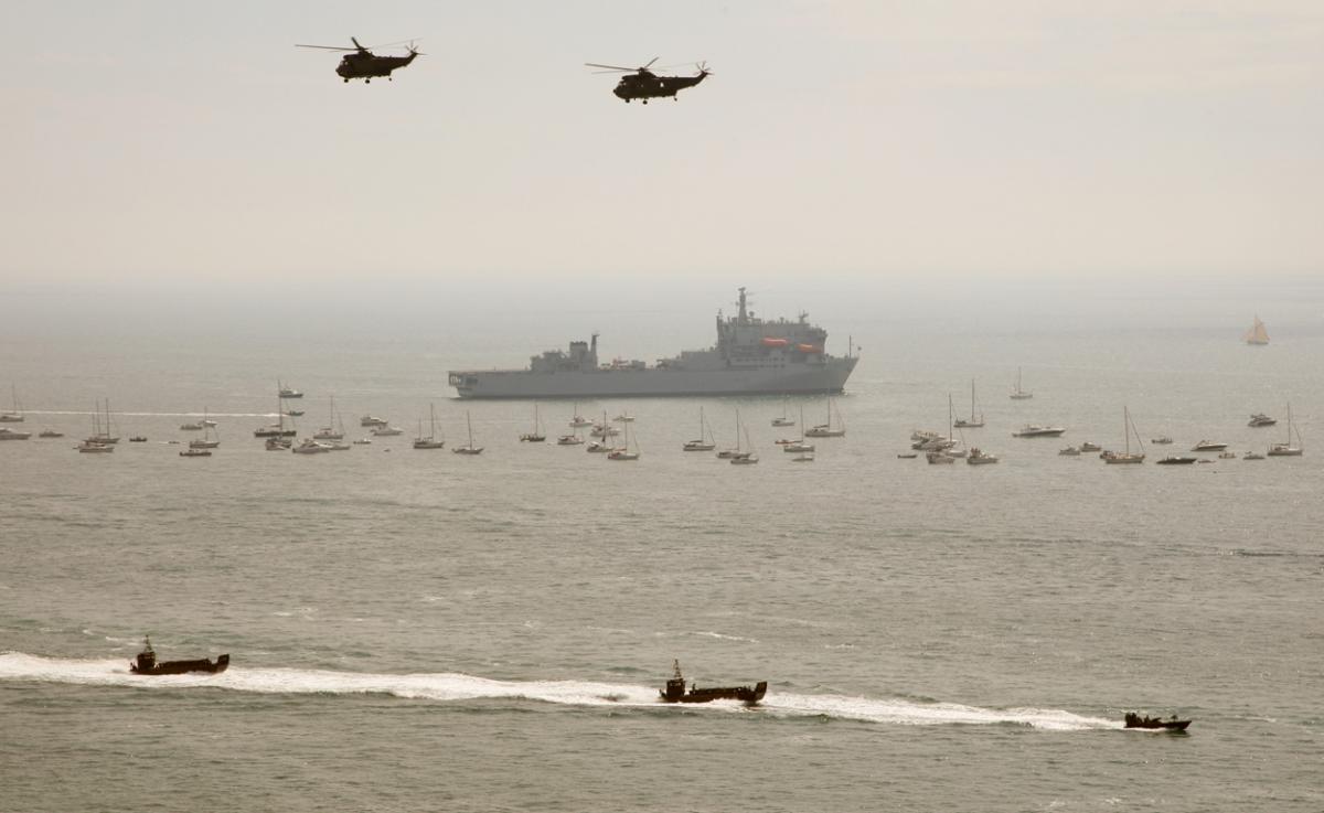 Day three at the Bournemouth Air Festival 2015. Pictures by Richard Crease, from the roof of the Cumberland Hotel.