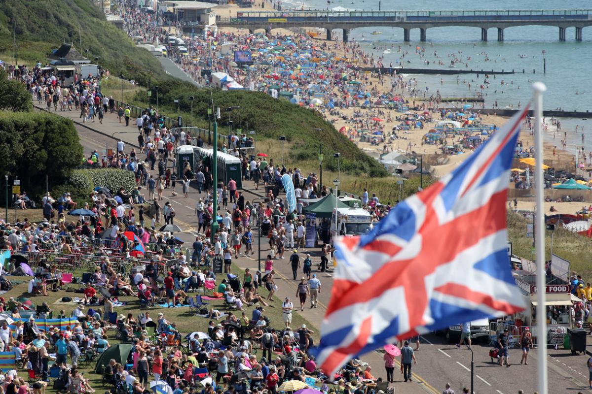 Day three at the Bournemouth Air Festival 2015. Pictures by Richard Crease, from the roof of the Cumberland Hotel.