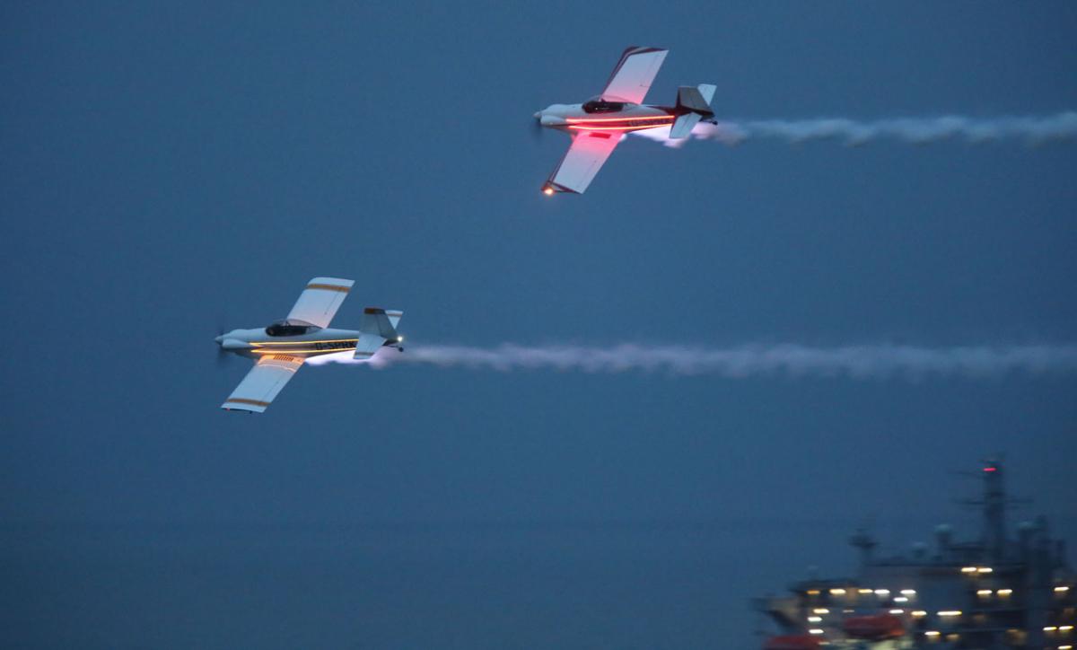 Dusk display pictures from day three of the Bournemouth Air Festival 2015 by Corin Messer. 