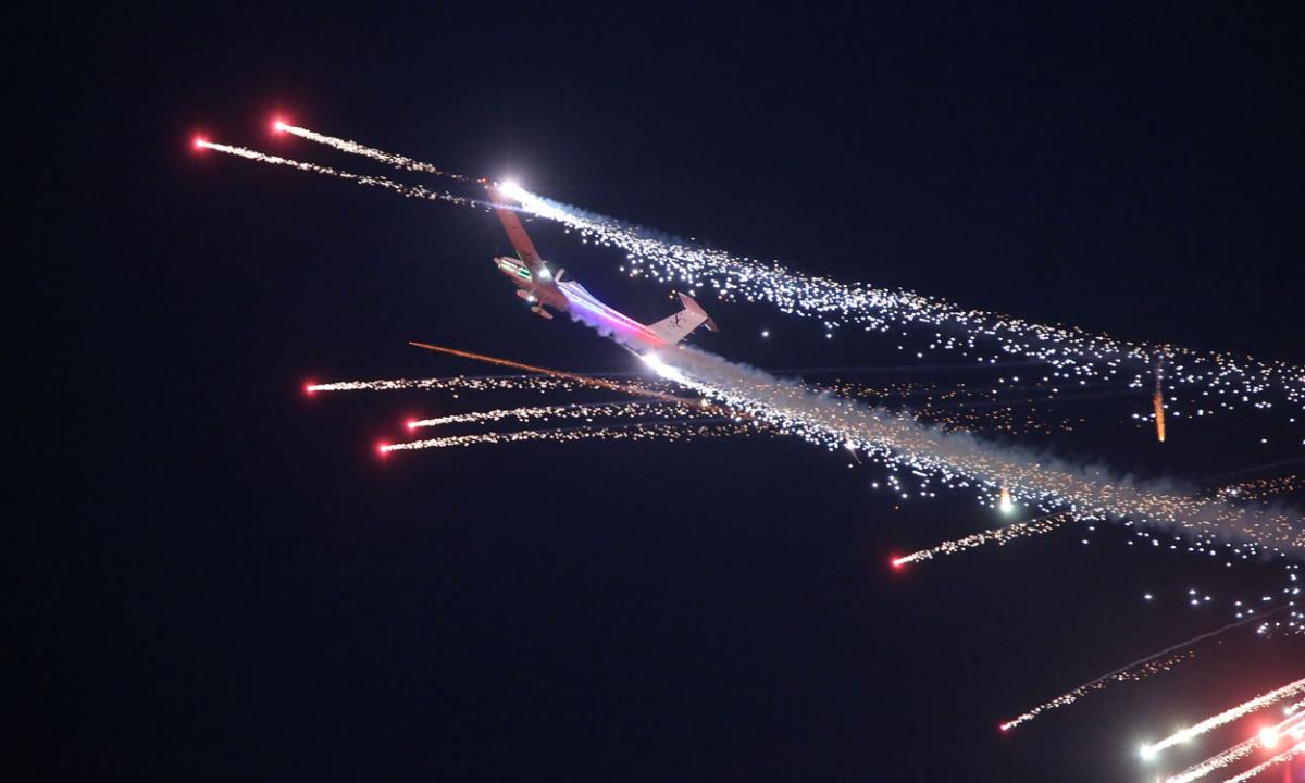 Dusk display pictures from day three of the Bournemouth Air Festival 2015 by Corin Messer. 